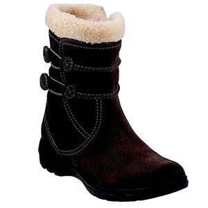 NWT 🛍️ Clarks Brown Suede Boots